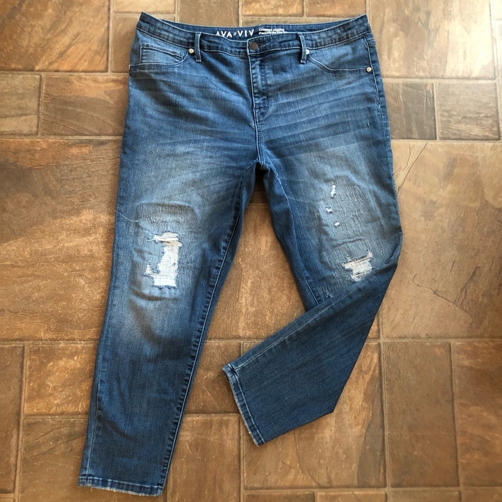 Ava & Viv Cropped Jegging Pants Distressed Skinny